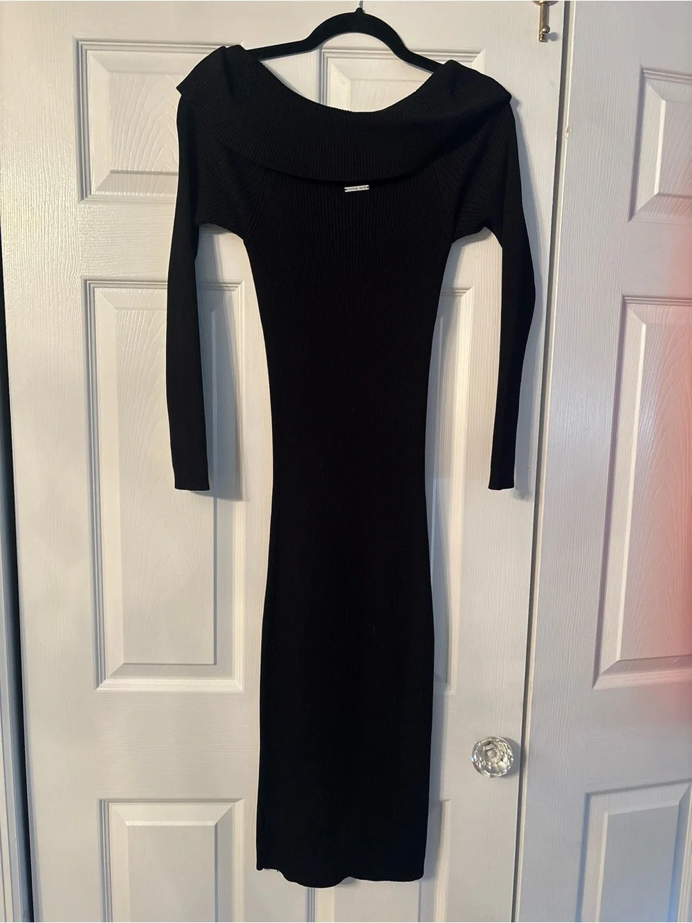 Michael Kors Black Off-The-Shoulder Long Sleeve Ribbed Knit Dress